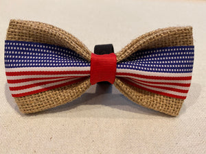 Flog with stripes bow-tie